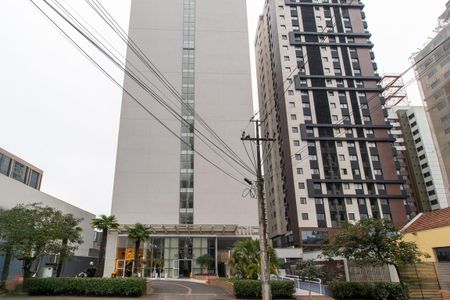 Studio para alugar com 33m², 1 quarto e sem vaga Studio para alugar com 33m², 1 quarto e sem vagaFachada