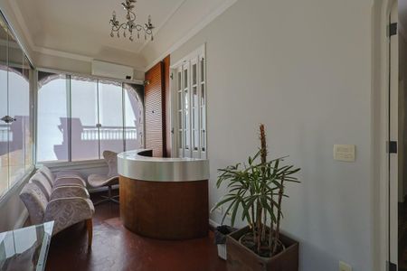 Casa à venda com 400m², 4 quartos e 11 vagasEntrada