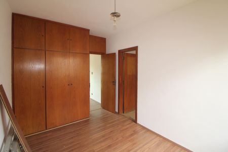 Casa à venda com 332m², 5 quartos e 7 vagasSuíte 1