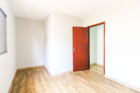 Casa à venda com 167m², 4 quartos e 2 vagas Casa à venda com 167m², 4 quartos e 2 vagasQuarto 2