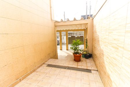 Casa à venda com 167m², 4 quartos e 2 vagas Casa à venda com 167m², 4 quartos e 2 vagasQuintal