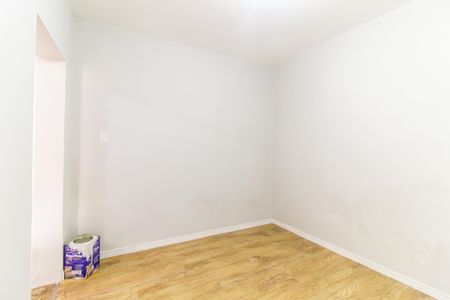 Casa à venda com 167m², 4 quartos e 2 vagas Casa à venda com 167m², 4 quartos e 2 vagasQuarto 5 - casa 2