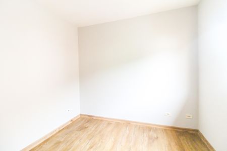 Casa à venda com 167m², 4 quartos e 2 vagas Casa à venda com 167m², 4 quartos e 2 vagasQuarto 4