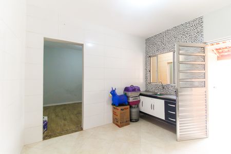 Casa à venda com 167m², 4 quartos e 2 vagas Casa à venda com 167m², 4 quartos e 2 vagasCozinha 2