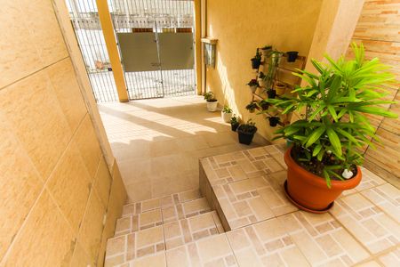 Casa à venda com 167m², 4 quartos e 2 vagas Casa à venda com 167m², 4 quartos e 2 vagasQuintal