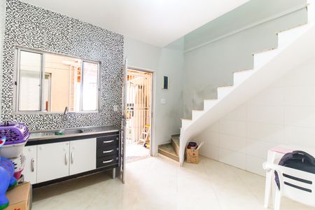 Casa à venda com 167m², 4 quartos e 2 vagas Casa à venda com 167m², 4 quartos e 2 vagasCozinha 2