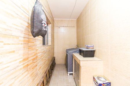 Casa à venda com 167m², 4 quartos e 2 vagas Casa à venda com 167m², 4 quartos e 2 vagasÁrea de Serviço