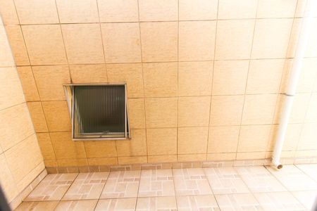 Casa à venda com 167m², 4 quartos e 2 vagas Casa à venda com 167m², 4 quartos e 2 vagasVista do Quarto 6