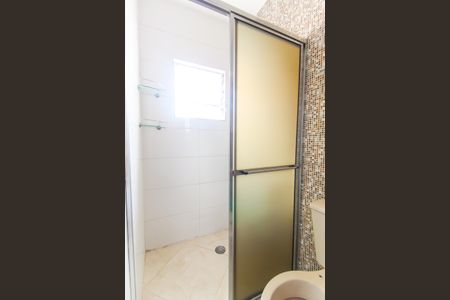 Casa à venda com 167m², 4 quartos e 2 vagas Casa à venda com 167m², 4 quartos e 2 vagasBanheiro 3