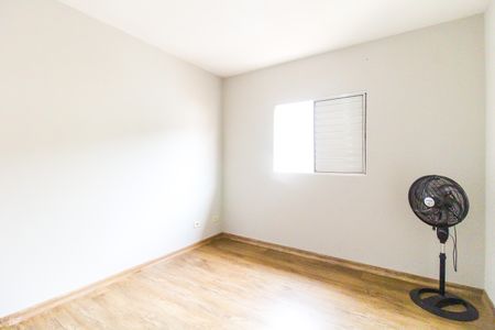 Casa à venda com 167m², 4 quartos e 2 vagas Casa à venda com 167m², 4 quartos e 2 vagasQuarto 4