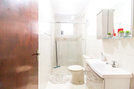 Casa à venda com 167m², 4 quartos e 2 vagas Casa à venda com 167m², 4 quartos e 2 vagasBanheiro 2