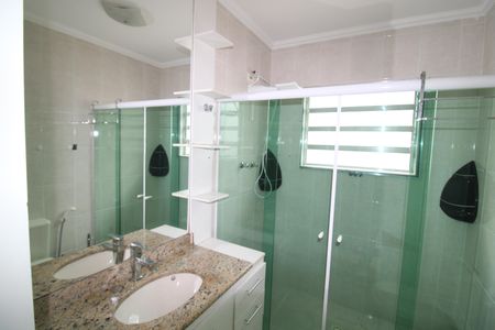 Casa para alugar com 188m², 4 quartos e 2 vagasBanheiro da Suíte 3