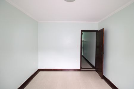 Casa para alugar com 188m², 4 quartos e 2 vagasSuíte 1