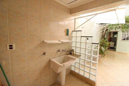 Casa para alugar com 188m², 4 quartos e 2 vagasÁrea de Serviço