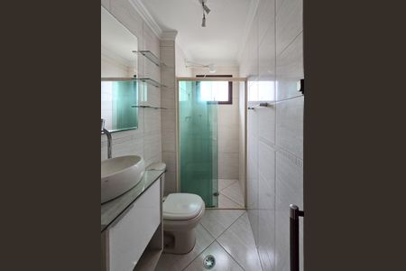 Apartamento à venda com 67m², 3 quartos e 1 vaga Apartamento à venda com 67m², 3 quartos e 1 vagaBanheiro Social