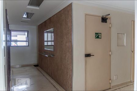Apartamento à venda com 67m², 3 quartos e 1 vaga Apartamento à venda com 67m², 3 quartos e 1 vagaÁrea comum - Hall