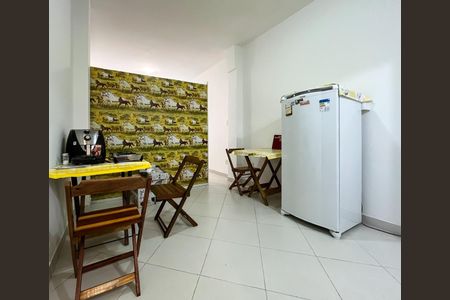 Studio à venda com 28m², 1 quarto e sem vagaSala
