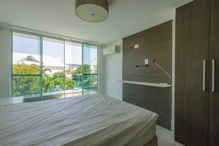 Casa de condomínio para alugar com 370m², 6 quartos e 5 vagas Casa de condomínio para alugar com 370m², 6 quartos e 5 vagasSuíte 2