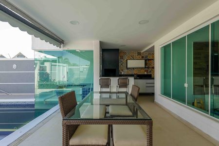 Casa de condomínio para alugar com 370m², 6 quartos e 5 vagas Casa de condomínio para alugar com 370m², 6 quartos e 5 vagasÁrea de Lazer