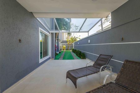 Casa de condomínio para alugar com 370m², 6 quartos e 5 vagas Casa de condomínio para alugar com 370m², 6 quartos e 5 vagasÁrea de Lazer