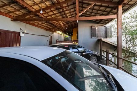 Casa à venda com 430m², 5 quartos e 3 vagasGaragem
