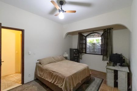 Casa à venda com 430m², 5 quartos e 3 vagasQuarto 1