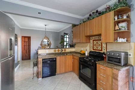 Casa à venda com 430m², 5 quartos e 3 vagasCozinha