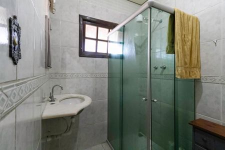 Casa à venda com 430m², 5 quartos e 3 vagasBanheiro social 2