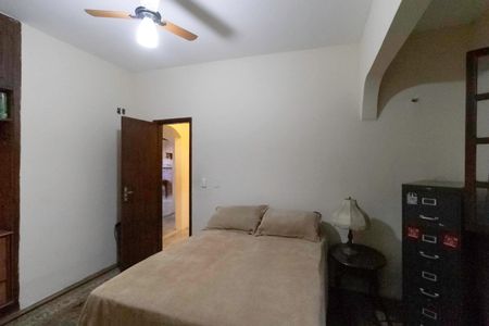 Casa à venda com 430m², 5 quartos e 3 vagasQuarto 1