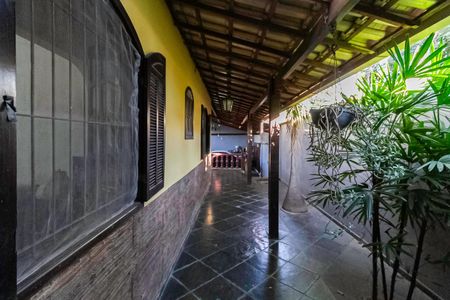 Casa à venda com 430m², 5 quartos e 3 vagasVaranda