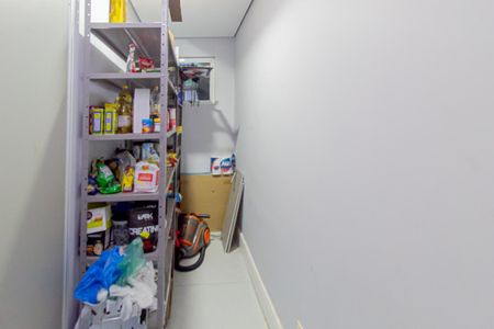 Casa à venda com 900m², 5 quartos e 7 vagasDespensa