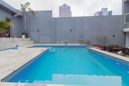 Casa à venda com 900m², 5 quartos e 7 vagasPiscina