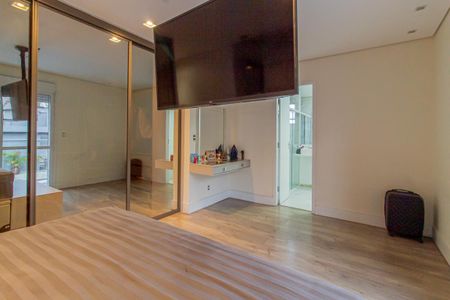 Casa à venda com 900m², 5 quartos e 7 vagasSuite 2