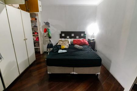 Casa à venda com 176m², 4 quartos e 2 vagas Casa à venda com 176m², 4 quartos e 2 vagasSuíte