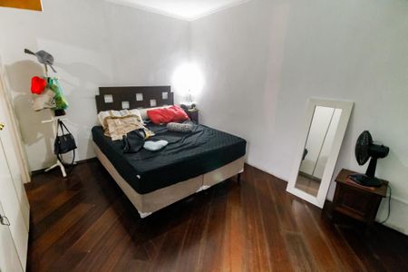 Casa à venda com 176m², 4 quartos e 2 vagas Casa à venda com 176m², 4 quartos e 2 vagasSuíte