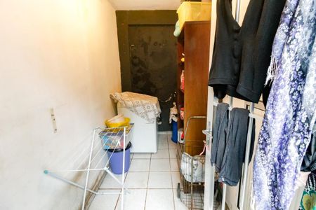 Casa à venda com 176m², 4 quartos e 2 vagas Casa à venda com 176m², 4 quartos e 2 vagasCozinha