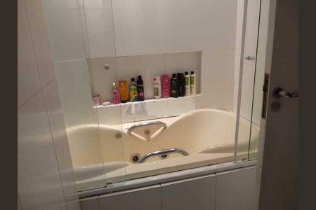 Apartamento à venda com 101m², 3 quartos e 1 vaga