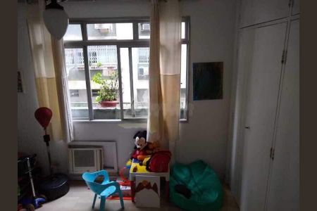 Apartamento à venda com 101m², 3 quartos e 1 vaga