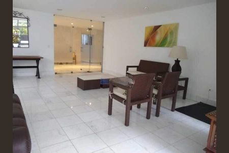 Apartamento à venda com 101m², 3 quartos e 1 vaga