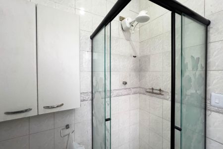 Casa à venda com 120m², 2 quartos e 4 vagas Casa à venda com 120m², 2 quartos e 4 vagasBanheiro