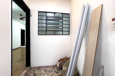 Casa à venda com 120m², 2 quartos e 4 vagas Casa à venda com 120m², 2 quartos e 4 vagasÁrea de Serviço