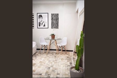 Apartamento à venda com 1 quarto, 45m² em Copacabana, Rio de Janeiro