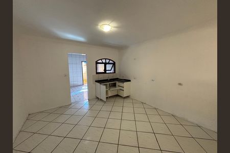 Casa para alugar com 70m², 2 quartos e 1 vaga Casa para alugar com 70m², 2 quartos e 1 vagaCozinha