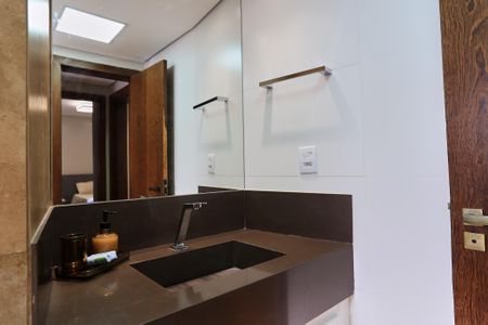 Apartamento para alugar com 250m², 4 quartos e 3 vagasBanheiro