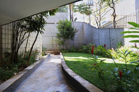 Apartamento para alugar com 250m², 4 quartos e 3 vagasárea comum - Entrada