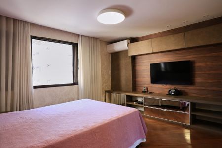 Apartamento para alugar com 250m², 4 quartos e 3 vagasSuíte