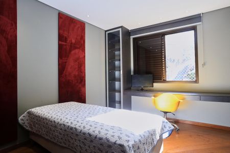 Apartamento para alugar com 250m², 4 quartos e 3 vagasQuarto 4