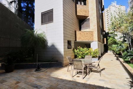 Apartamento para alugar com 250m², 4 quartos e 3 vagasÁrea comum - Salão de festas