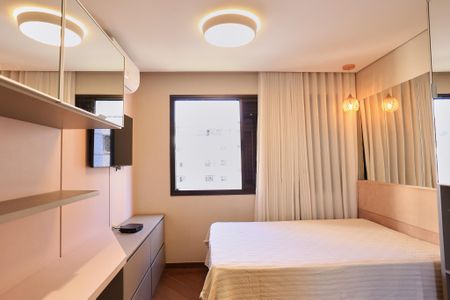 Apartamento para alugar com 250m², 4 quartos e 3 vagasSuíte 2