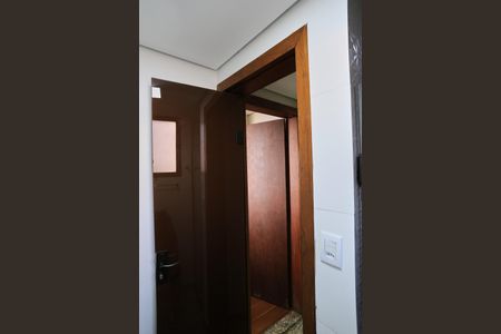 Apartamento para alugar com 250m², 4 quartos e 3 vagasBanheiro de serviço